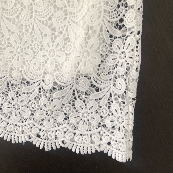 Floral Off the Shoulder Lace White Dress - Picture 5 of 6